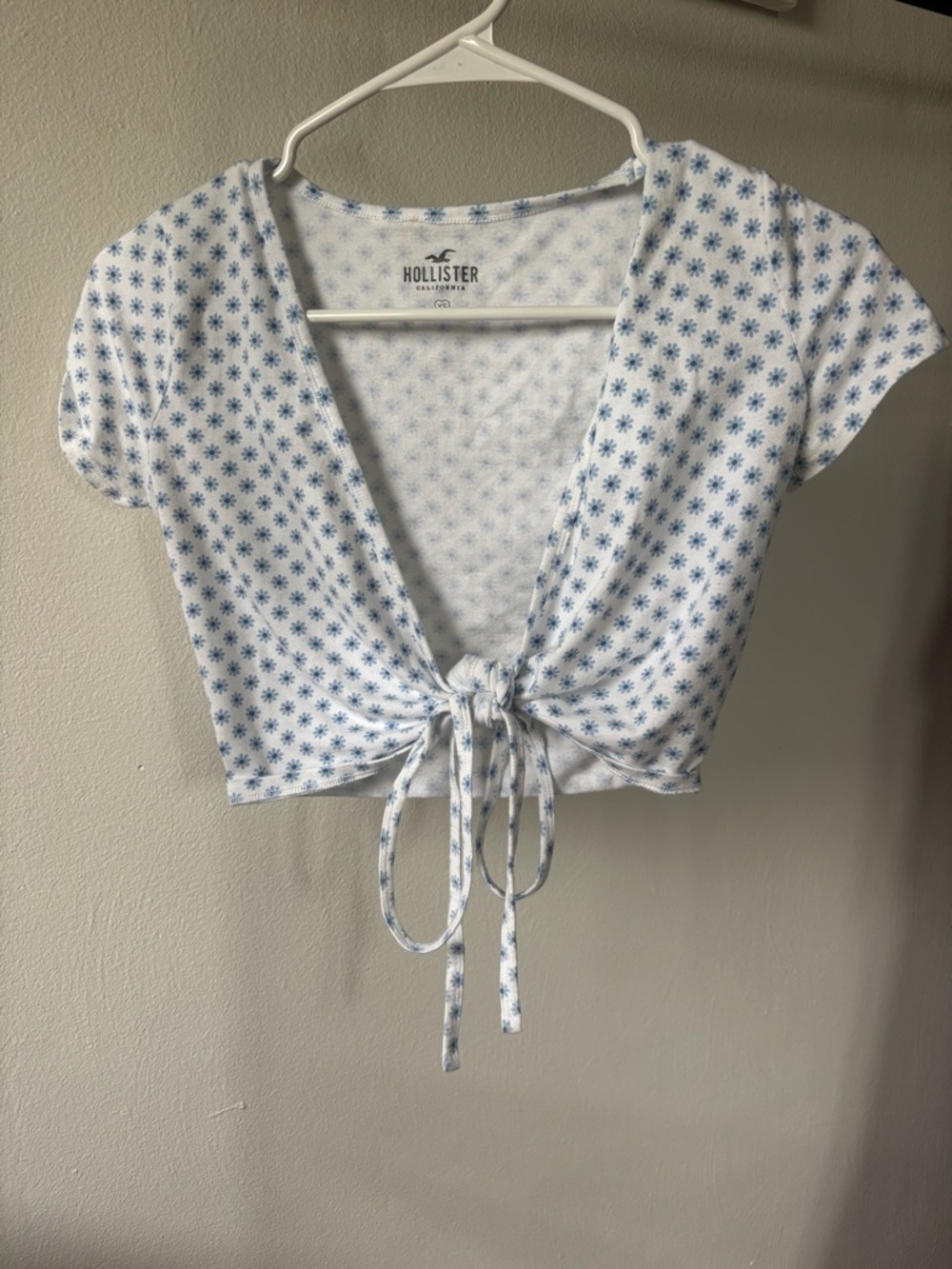 Hollister White Crop Top with Light Blue Floral Tie Front